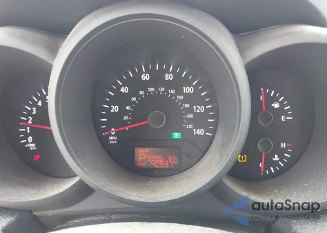 2013 Kia Soul z USA, uszkodzony, nr VIN KNDJT2A54D7493485